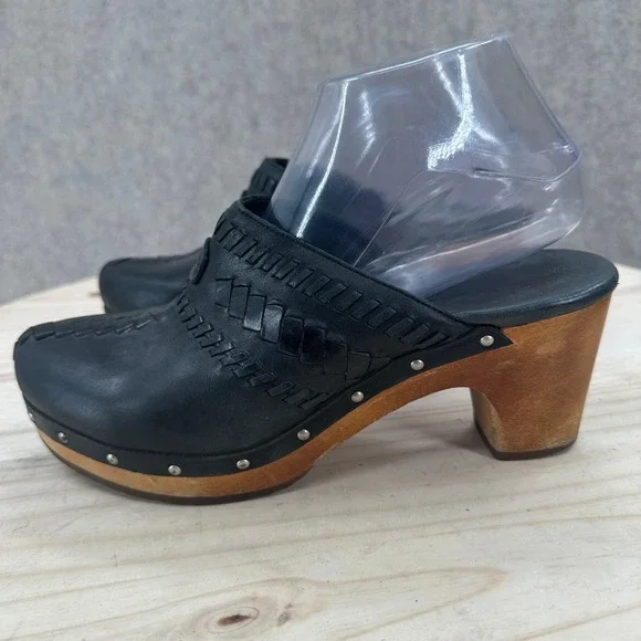 UGG Australia Black Leather Woven Whipstitch Wood Heel Studded Clogs Mules 8 - Picture 2 of 14